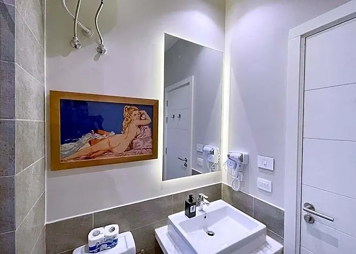 Haute & Hand-picked 4bdr Private Pool Gurdaka