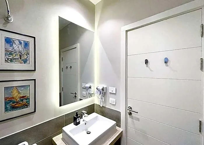 Haute & Hand-picked 4bdr Private Pool